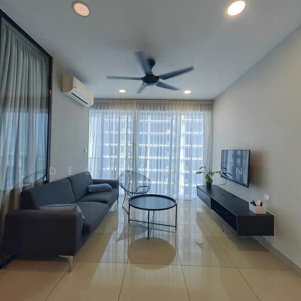 Kediaman Servis untuk Disewa di Trefoil @ Setia City - Desmond Gan - Living Room - PropertyGuru.com.my