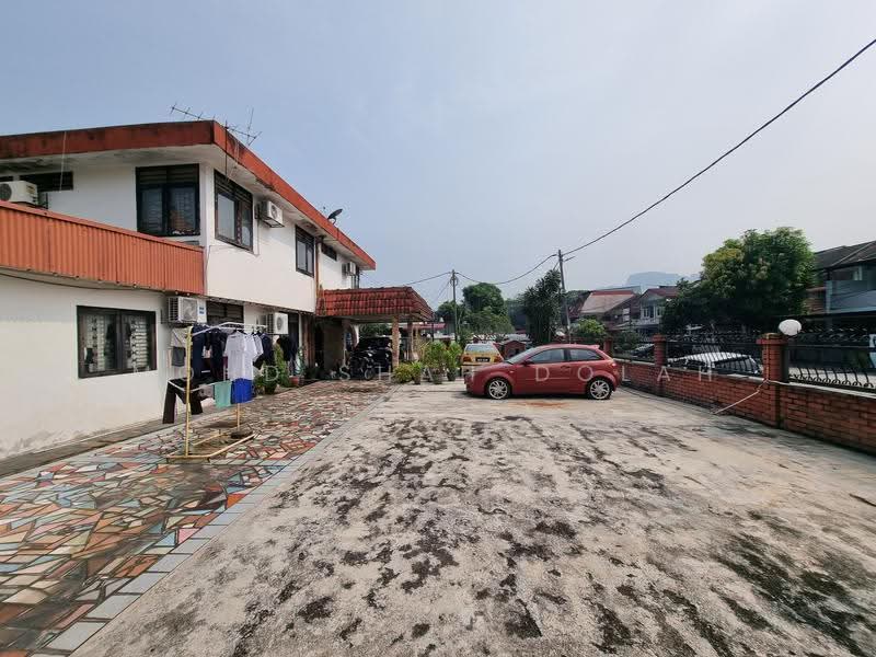 Rumah Berkembar untuk Dijual di Lembah Keramat (Ulu Kelang) - Mohd Shah Dolah - Exterior - PropertyGuru.com.my