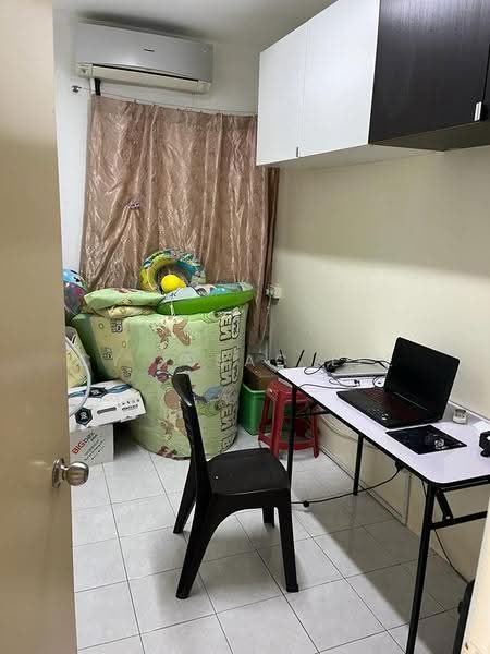 Pangsapuri untuk Dijual di Relau Vista Apartment - Cy Issac Lee - Study - PropertyGuru.com.my