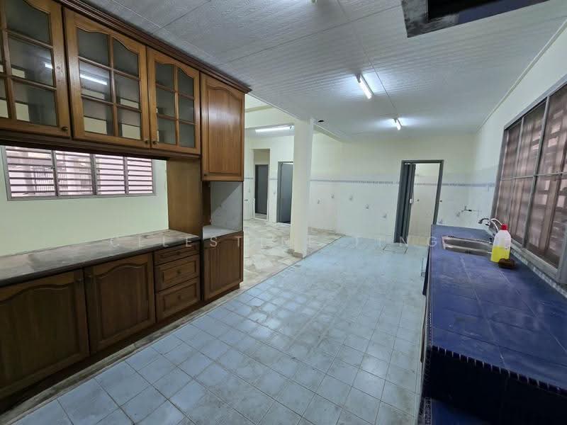 2-storey Terraced House for Sale in Taman Jasmin (Kajang) - Celestine Ting - Kitchen - PropertyGuru.com.my