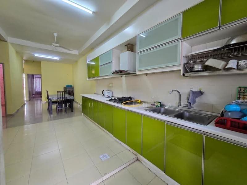 Rumah Teres 1-Tingkat untuk Dijual di Bandar Sri Sendayan (Negeri Sembilan) - Azrul Othman - Kitchen - PropertyGuru.com.my
