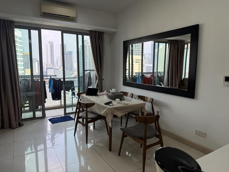 Kediaman Servis untuk Dijual di Suasana Bukit Ceylon / Raja Chulan Residences - Liza Awi - Dining Room - PropertyGuru.com.my