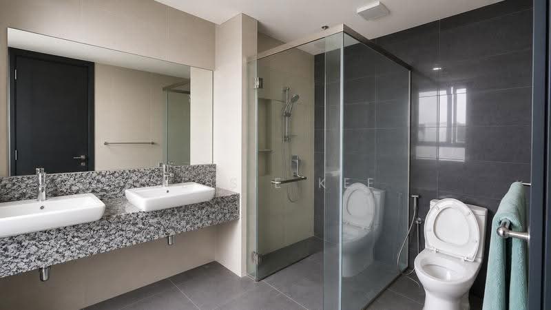 Kondominium untuk Dijual di The Westside One - Jessie Kee - Bathroom - PropertyGuru.com.my