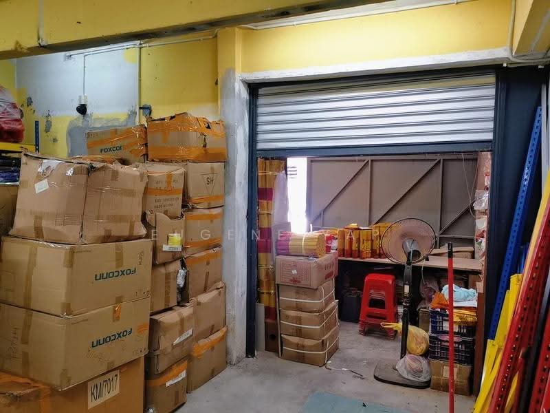 Shop for Sale in Taman Pusat Kepong (Kepong) - Eugene Yap - Interior - PropertyGuru.com.my
