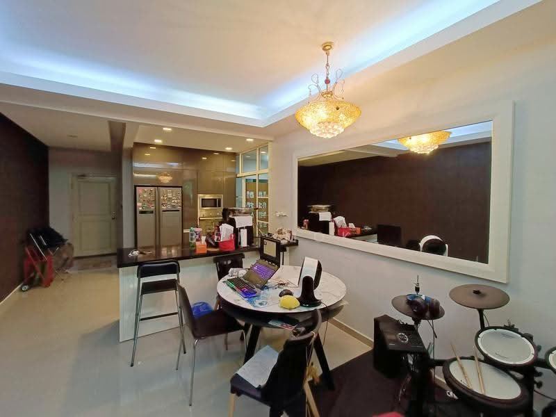 Condominium for Sale at Opal Damansara - Ben Mok - Kitchen - PropertyGuru.com.my