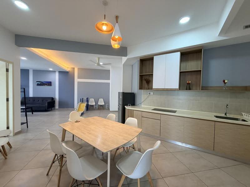 Kediaman Servis untuk Disewa di Atlantis Residences (Pangsapuri Atlantis Kota Syahbandar) - Cherry . - PropertyGuru.com.my