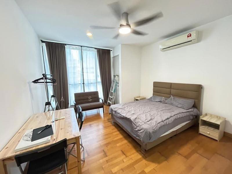 Service Residence for Sale at KL Gateway Residences - Kai Shwen Lai - Bedroom - PropertyGuru.com.my