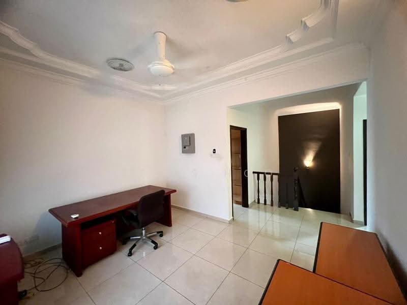 Rumah Berkembar untuk Dijual di Taman Johor Jaya (Johor Bahru) - Bevis Hoo - PropertyGuru.com.my