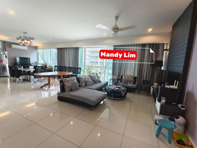 Kondominium untuk Dijual di Gurney Paragon - Mandy Lim - Living Room - PropertyGuru.com.my