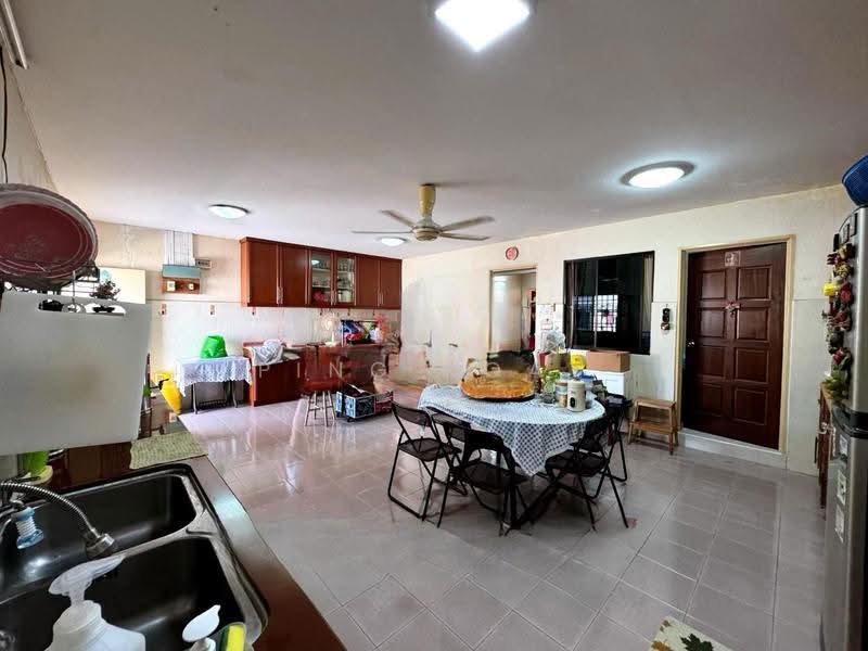 Rumah Berkembar untuk Dijual di Taman Green Lane (Jelutong) - Ping Koay - Kitchen - PropertyGuru.com.my