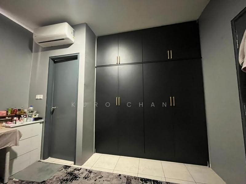 Rumah Teres 2-Tingkat untuk Dijual di Cybersouth (Dengkil) - Kuro Chan - Bedroom - PropertyGuru.com.my