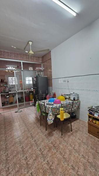 2-storey Terraced House for Sale in Bandar Putra Kulai (Kulai) - Melinda Ee - Kitchen - PropertyGuru.com.my