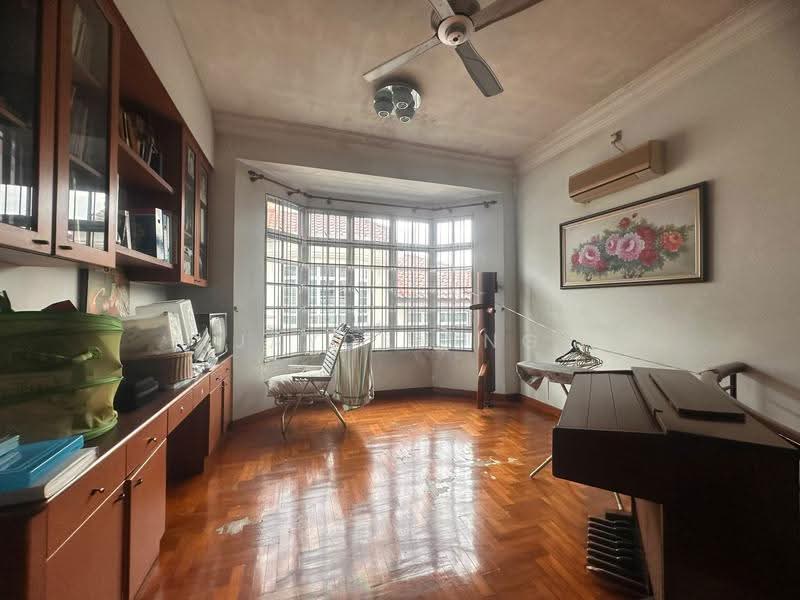 Semi-Detached House for Sale in Taman Redang (Johor Bahru) - Jayden Ng - Study - PropertyGuru.com.my