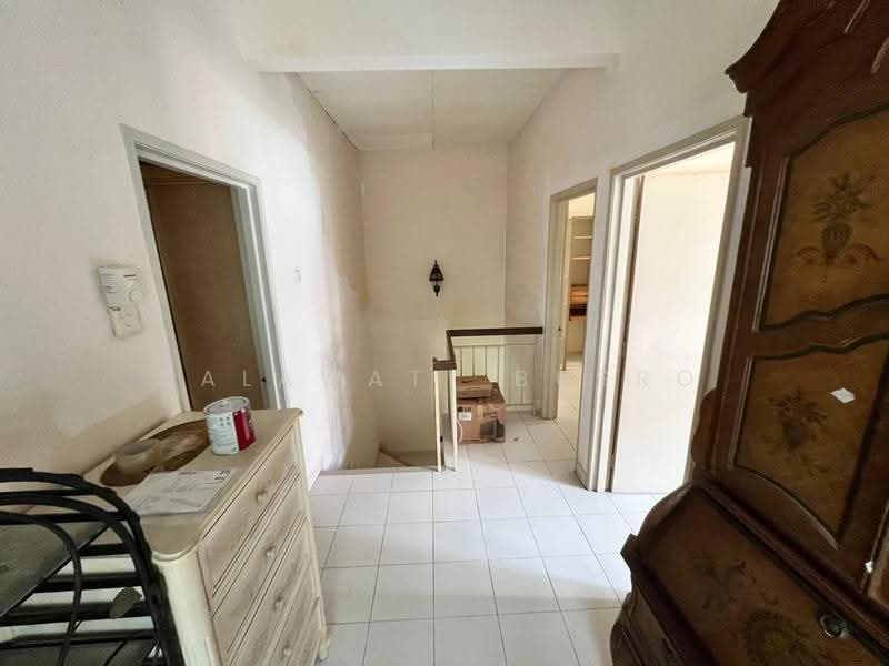 Rumah Teres 2-Tingkat untuk Dijual di TAMAN PUCHONG UTAMA (Puchong) - Salawati Busro - Corridor - PropertyGuru.com.my