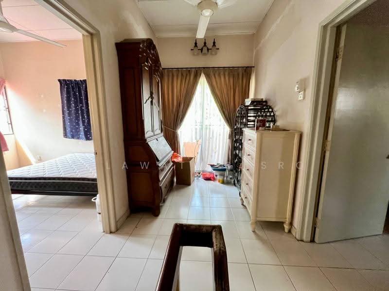 Rumah Teres 2-Tingkat untuk Dijual di TAMAN PUCHONG UTAMA (Puchong) - Salawati Busro - Bedroom - PropertyGuru.com.my