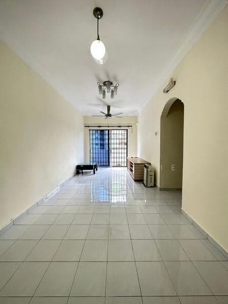 Apartment for Sale at Sri Kenari Apartment - Lim Tze Jie - Living Room - PropertyGuru.com.my