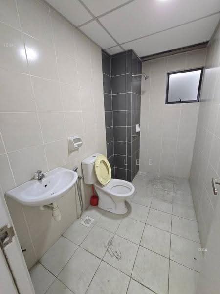 Apartment for Sale at Pangsapuri Seruling - Alex Lee - Bathroom - PropertyGuru.com.my