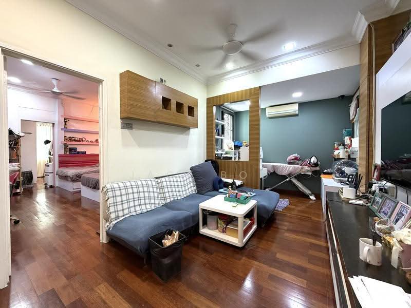 Rumah Berkembar untuk Dijual di Bandar Botanic (Klang) - Jack Boo - Living Room - PropertyGuru.com.my