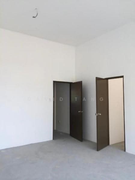 Shop for Sale in Semenyih Parklands (Beranang) - David Tang - Interior - PropertyGuru.com.my