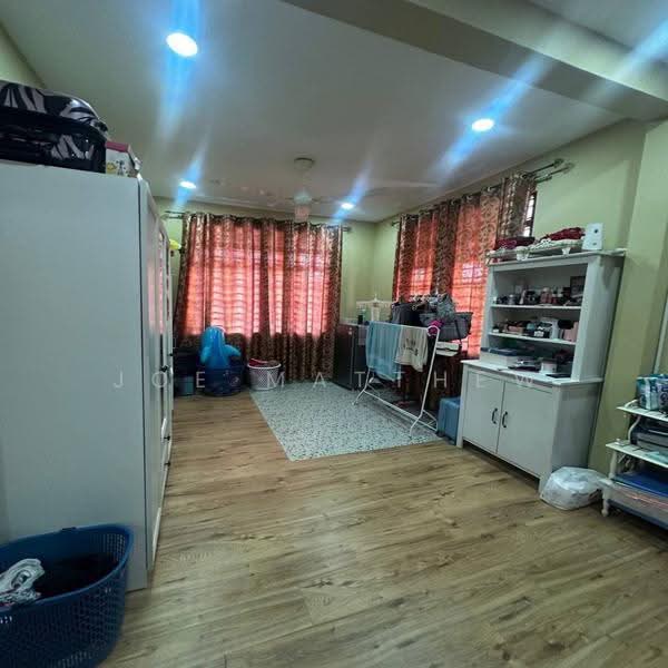 Bungalow House for Sale in Kota Seriemas (Nilai) - Joe Matthew - Bedroom - PropertyGuru.com.my