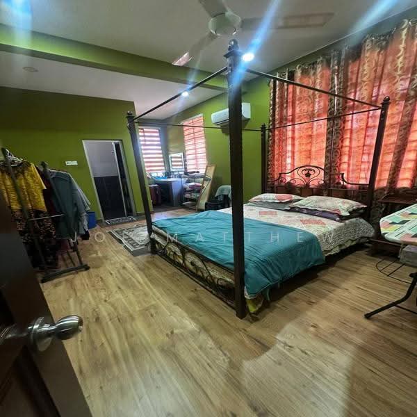 Bungalow House for Sale in Kota Seriemas (Nilai) - Joe Matthew - Bedroom - PropertyGuru.com.my