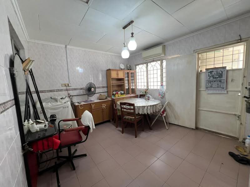 Rumah Teres 2-Tingkat untuk Dijual di Taman Bukit Angsana (Cheras) - Cyrus Ng - Dining Room - PropertyGuru.com.my