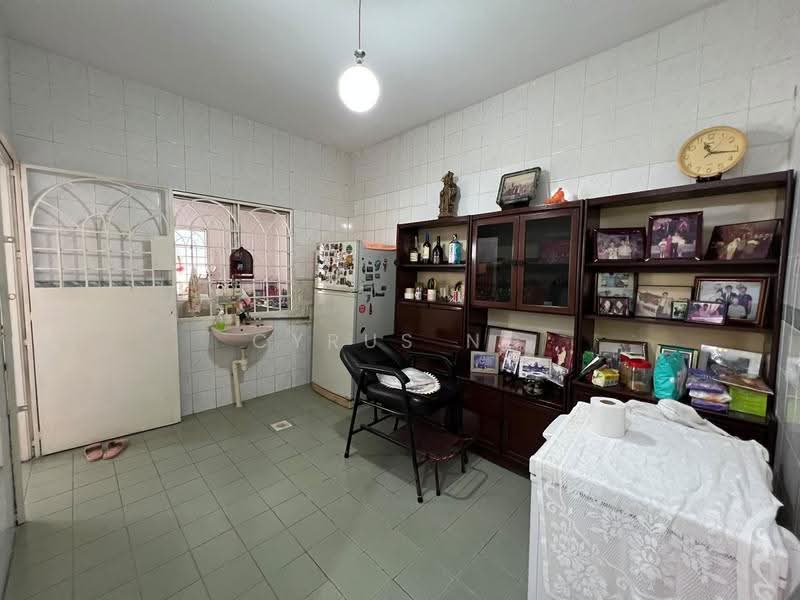 Rumah Teres 2-Tingkat untuk Dijual di Taman Bukit Angsana (Cheras) - Cyrus Ng - Kitchen - PropertyGuru.com.my