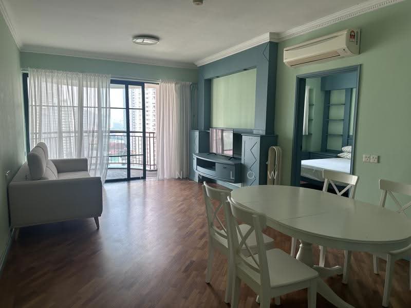 Kondominium untuk Disewa di Mont Kiara Sophia - Stann Low - Living Room - PropertyGuru.com.my