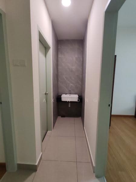 Apartment for Rent at Optimus Medini - Jax Wong - Corridor - PropertyGuru.com.my