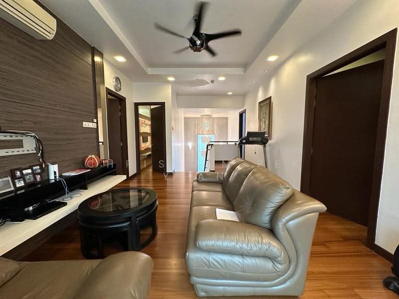 Bungalow House untuk Dijual di Bandar Sungai Long (Selangor) - Chris Lim Pek Yean - Living Room - PropertyGuru.com.my