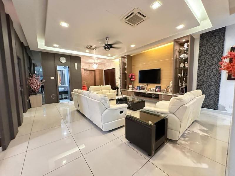 Bungalow House untuk Dijual di Bandar Sungai Long (Selangor) - Chris Lim Pek Yean - Living Room - PropertyGuru.com.my