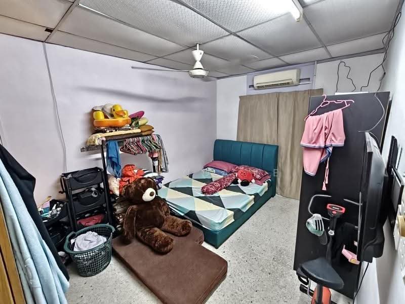 Rumah Teres 1-Tingkat untuk Dijual di Taman Universiti (Skudai) - Melinda Ee - Bedroom - PropertyGuru.com.my