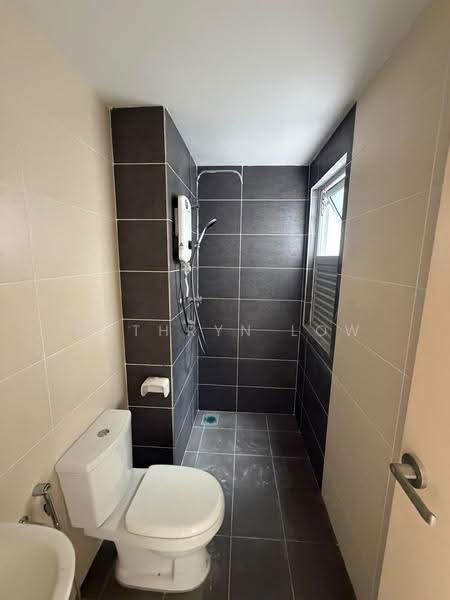 Kondominium untuk Disewa di Aspire Residence - Kathryn Low - Bathroom - PropertyGuru.com.my
