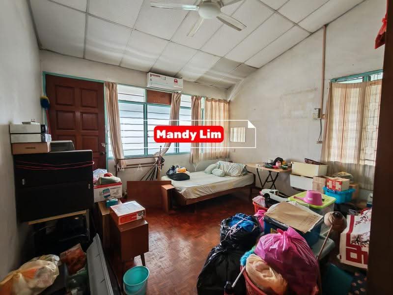 Rumah Berkembar untuk Dijual di Tanjung Tokong (Penang) - Mandy Lim - Bedroom - PropertyGuru.com.my