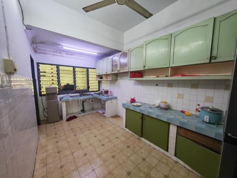 2-storey Terraced House for Sale in Bukit Damansara (Damansara Heights) - Vincent Wan - Kitchen - PropertyGuru.com.my
