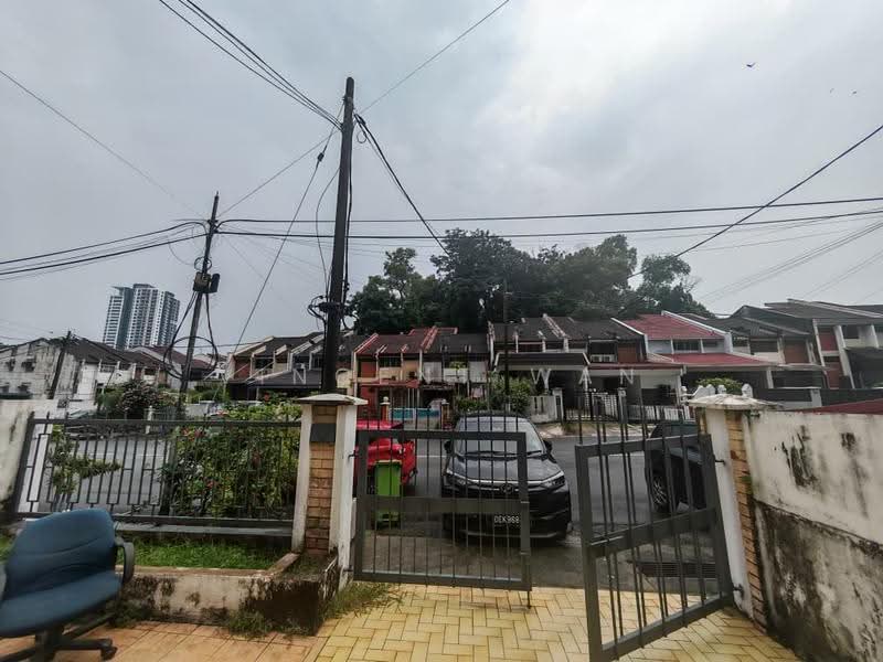 2-storey Terraced House for Sale in Bukit Damansara (Damansara Heights) - Vincent Wan - Exterior - PropertyGuru.com.my