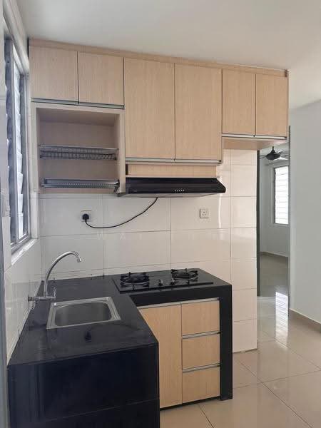 Kondominium untuk Dijual di Suasana Lumayan - Wai Lun - Kitchen - PropertyGuru.com.my