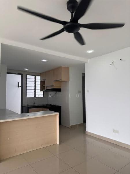 Kondominium untuk Dijual di Suasana Lumayan - Wai Lun - Kitchen - PropertyGuru.com.my