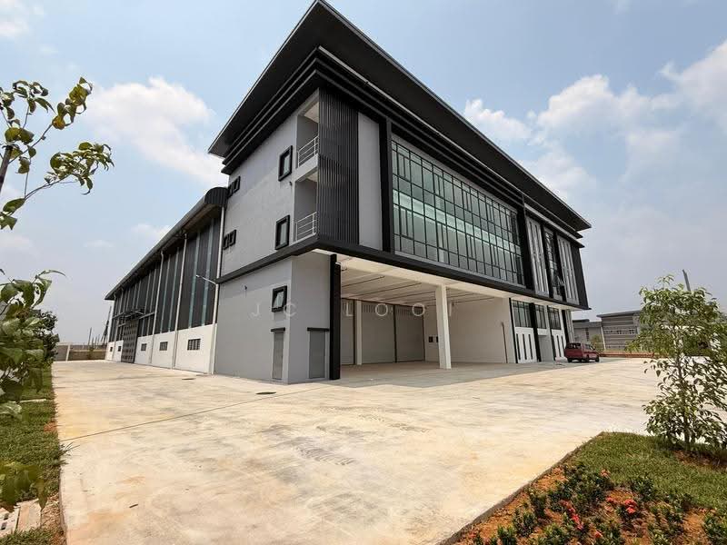Detached Factory for Rent in Sungai Buloh (Selangor) - JC Looi - Exterior - PropertyGuru.com.my