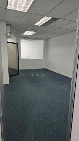 Shop / Office untuk Disewa di Bay Avenue (Bayan Lepas) - Lilly . - Interior - PropertyGuru.com.my