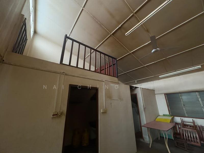 Shop for Sale in Kuching (Sarawak) - Nai Ching Jap - Interior - PropertyGuru.com.my