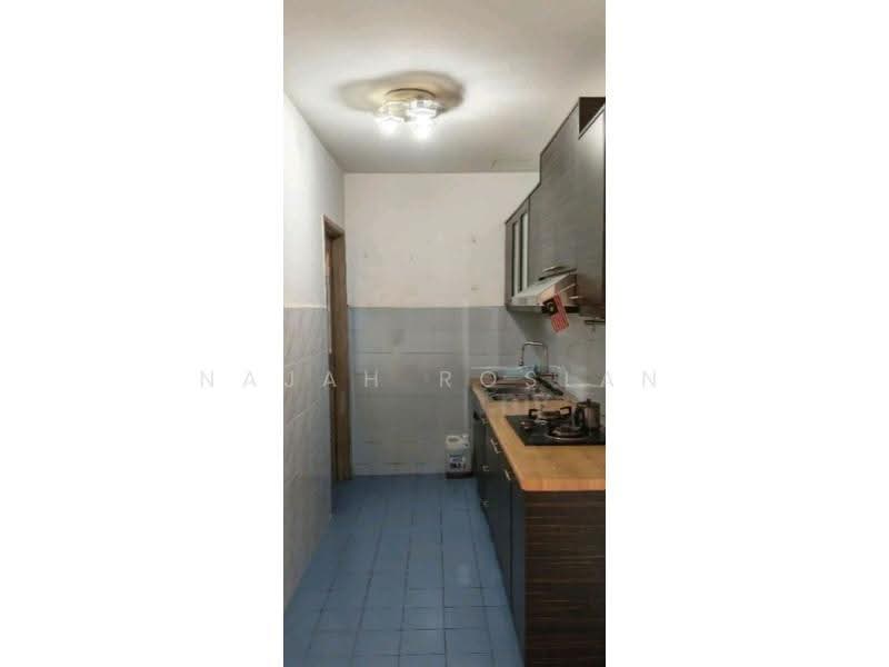 Apartment for Rent at Pangsapuri Orkid - Najah Roslan - Kitchen - PropertyGuru.com.my