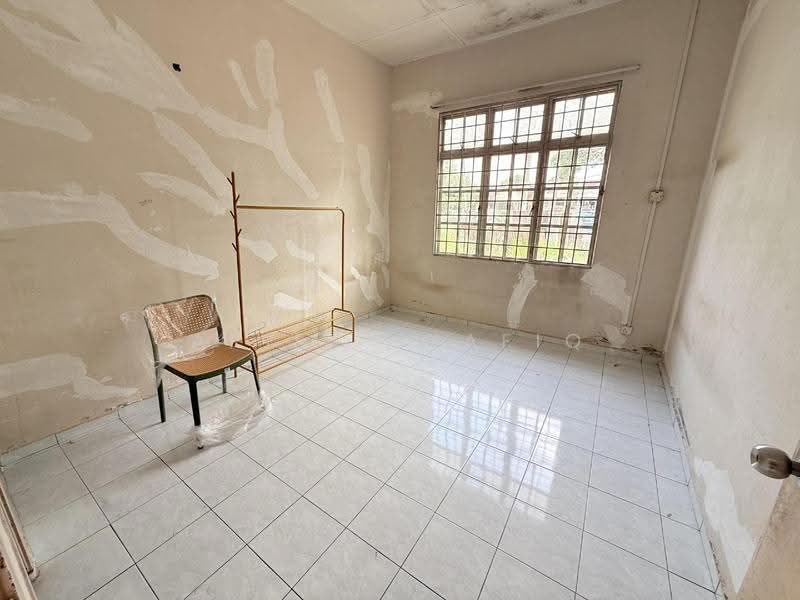 1-storey Terraced House for Sale in Taman Desa Cempaka (Nilai) - Ariff Syafiq - Interior - PropertyGuru.com.my