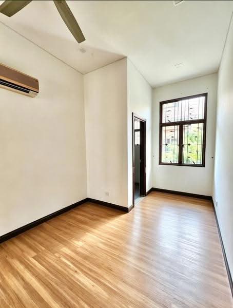 Rumah Teres 2-Tingkat untuk Dijual di Lagenda, Bukit Jelutong (Shah Alam) - Ethan Ting - Interior - PropertyGuru.com.my