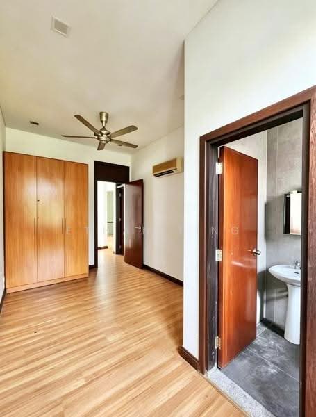 Rumah Teres 2-Tingkat untuk Dijual di Lagenda, Bukit Jelutong (Shah Alam) - Ethan Ting - PropertyGuru.com.my