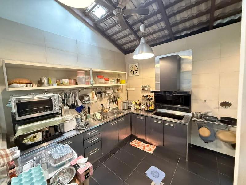 Rumah Teres 2-Tingkat untuk Dijual di Bandar Sri Damansara (Selangor) - Tom Yip - Kitchen - PropertyGuru.com.my