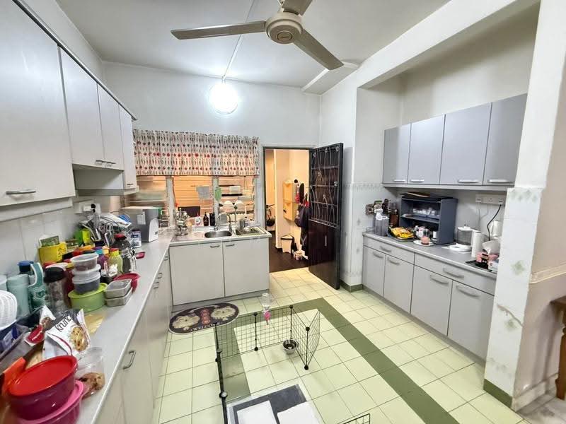 Rumah Teres 2-Tingkat untuk Dijual di Bandar Sri Damansara (Selangor) - Tom Yip - Kitchen - PropertyGuru.com.my