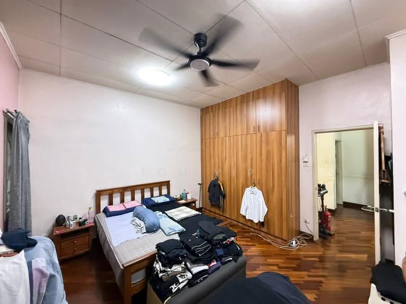Rumah Teres 2-Tingkat untuk Dijual di Bandar Sri Damansara (Selangor) - Tom Yip - Bedroom - PropertyGuru.com.my