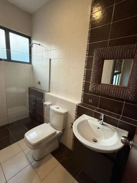 2-storey Terraced House for Sale in East Ledang (Iskandar Puteri (Nusajaya)) - Joy Min - Bathroom - PropertyGuru.com.my