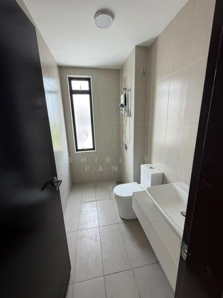 Rumah Teres 2-Tingkat untuk Dijual di Iskandar Puteri (Nusajaya) (Johor) - Shirley Pang - Bathroom - PropertyGuru.com.my
